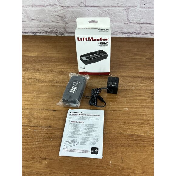 Liftmaster 828LM Internet Gateway Smartphone Control MyQ - Picture 10 of 10